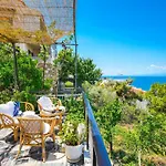 Athanasia Hotel
