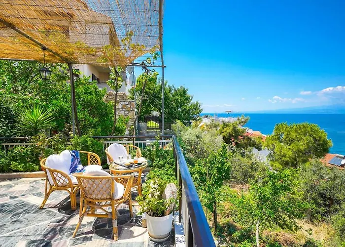 Athanasia Hotel